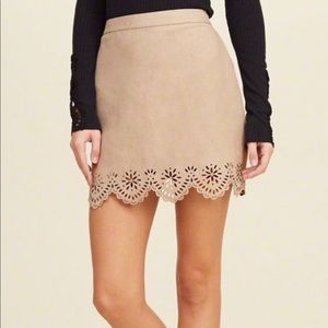 Hollister Faux Suede Laser Cut Mini Skirt 00 NWOT